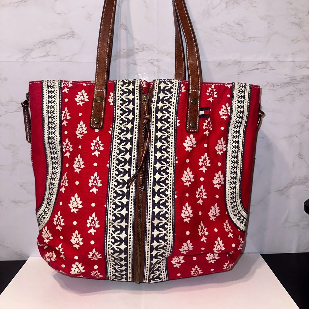 Vintage Tommy Hilfiger Purse Expandable Bandana Red Magnetic 14”-18” Soft